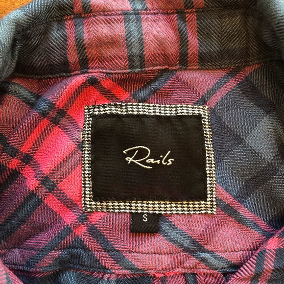 Rails Sleeveless Plaid Button Up Pink and Gray - Picture 4 of 7